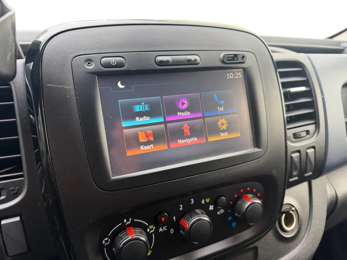 1.6 CDTI L2H1 Edition Euro 6 3 Pers, Design Leder, Navigatie, Trekhaak, Led, Park Assist