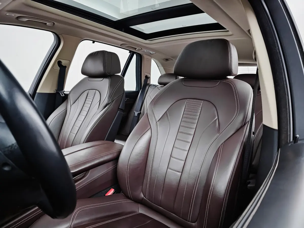 xDrive40e High Executive Panodak, Sfeerverlichting, Head-up, Lane assist, Sportleer, Connectdrive