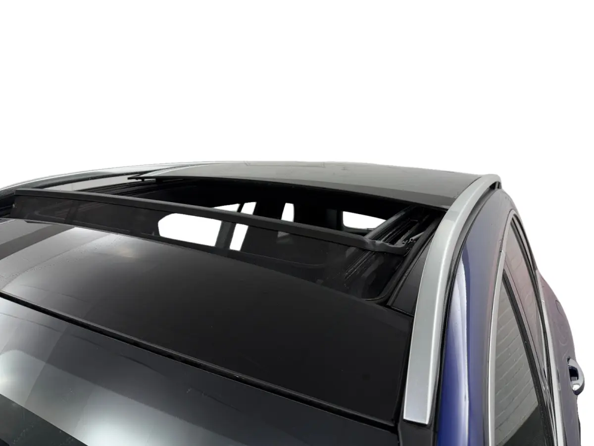200 Business Solution Luxury Aut- Panoramadak, Carplay, Android Auto, Leder Interieur, Sfeerverlichting