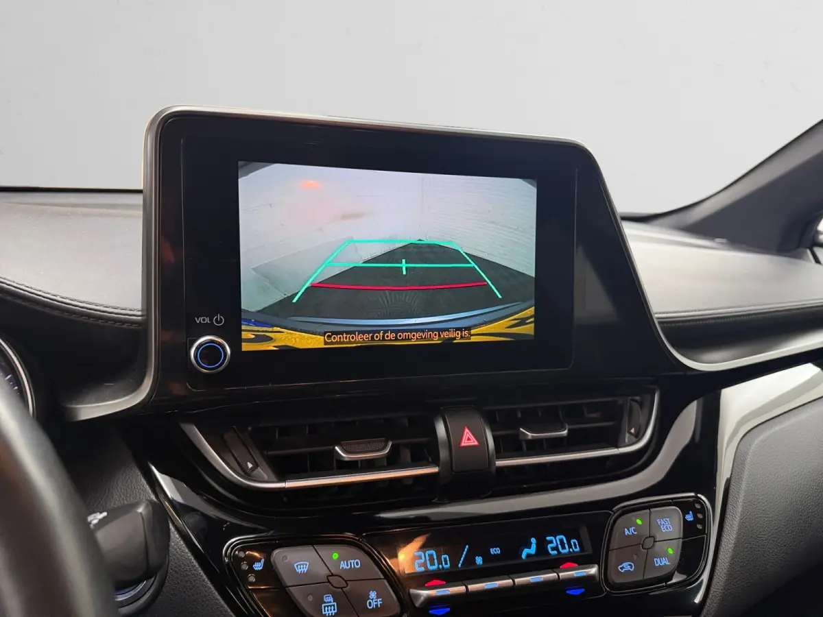 2.0 Hybrid Business Plus Aut- Stuur/Stoelverwarming, Camera, Xenon Led, Trekhaak, Two Tone