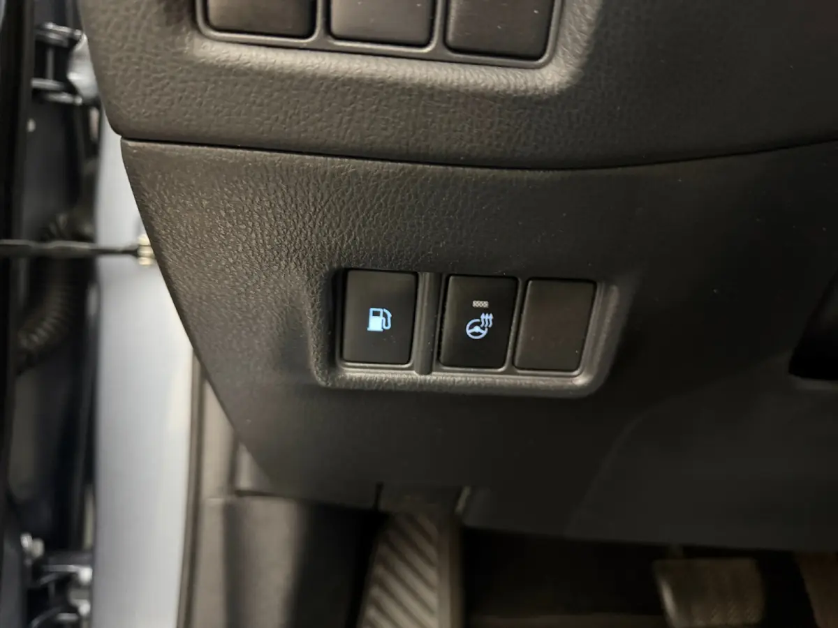 2.0 Hybrid Business Plus Aut- Stuur/Stoelverwarming, Camera, Xenon Led, Trekhaak, Two Tone