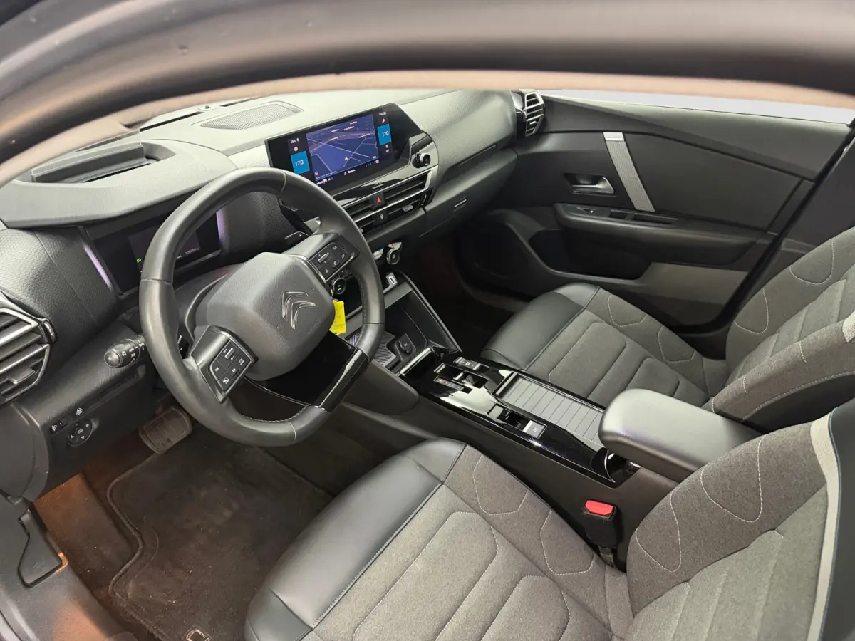 1.2 Puretech Shine Aut- 360 Camera, Head Up, Carplay, Android Auto, Lane Assist