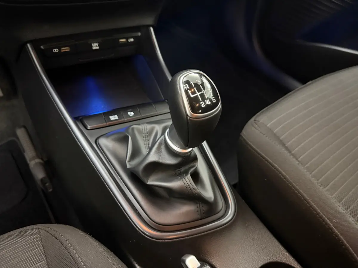 1.0 T-GDI Comfort Carplay, Android Auto, Camera, Virtual Cockpit, Lane Assist