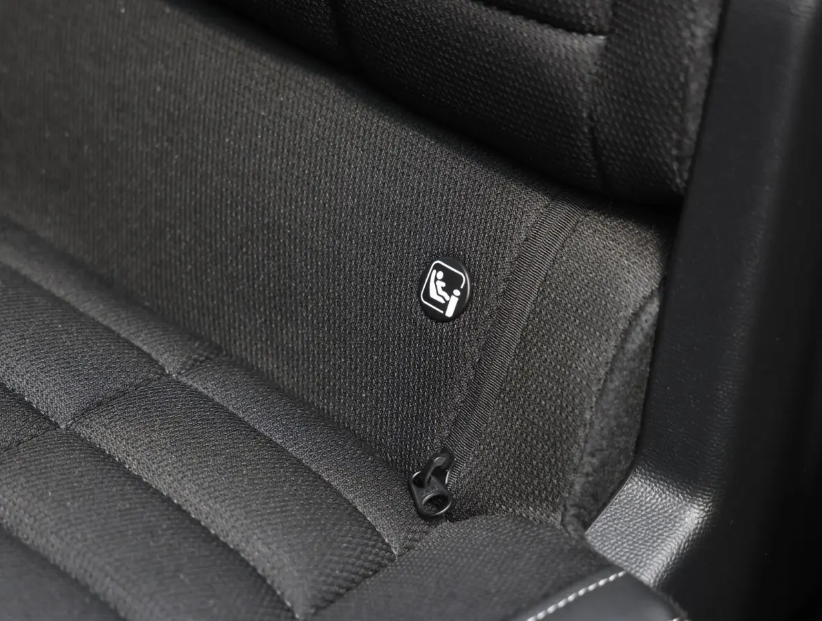 1.2 Hybrid 145pk Max 7p. | 7 persoons | Navigatie | Camera | Premium stoelen | Climate control