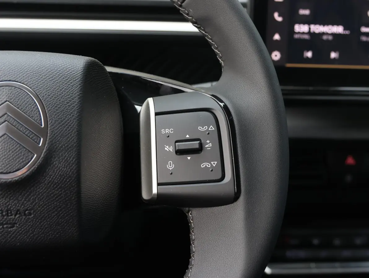 1.2 Hybrid 145pk Max 7p. | 7 persoons | Navigatie | Camera | Premium stoelen | Climate control