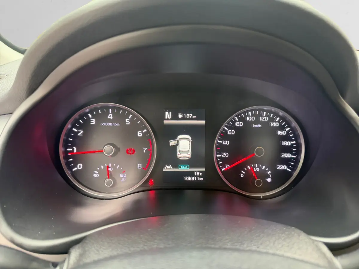 1.0 T-GDi MHEV ComfortLine- Carplay, Android Auto, Dynamic Select, Clima