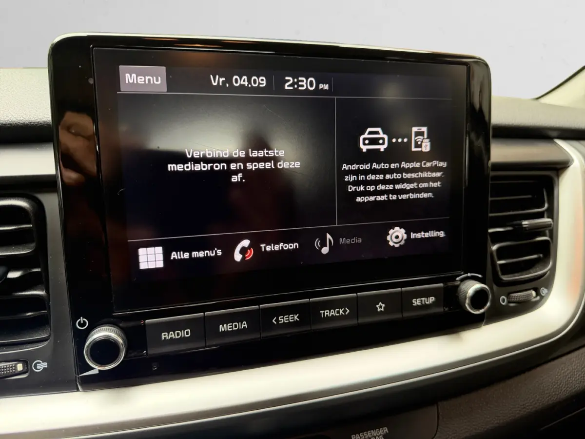 1.0 T-GDi MHEV ComfortLine- Carplay, Android Auto, Dynamic Select, Clima