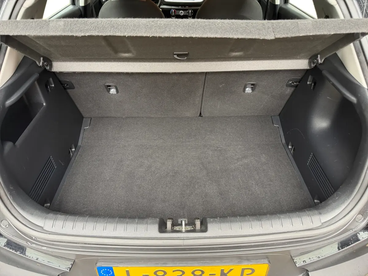 1.0 T-GDi MHEV ComfortLine- Carplay, Android Auto, Dynamic Select, Clima