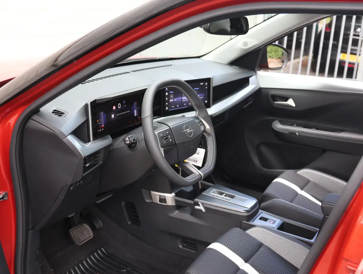 1.2 Turbo Hybrid GS 7p. | Navigatie | Airco | Cruise Control | Camera | Apple Carplay/Android Auto |