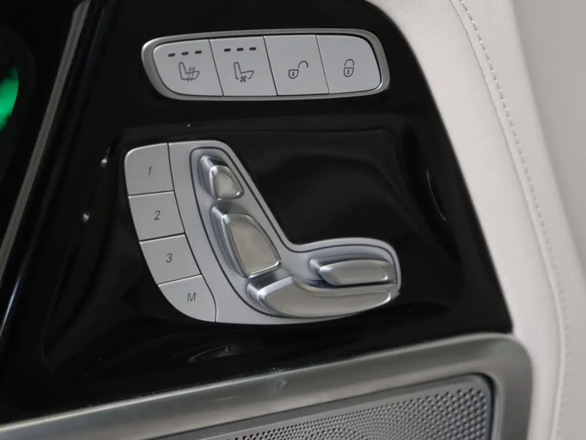 63 MANUFAKTUR Grafiet /Massage stoelen /Burmester /Memory /22inch /32.788 KM!