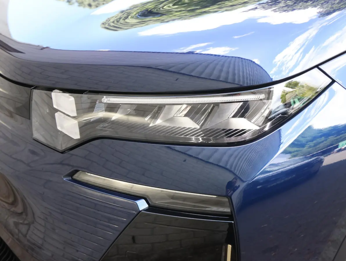 Plus Comfort Range 74 kWh | Accutest 98% | Head-up display | Camera | Elektrisch bedienbare achterklep