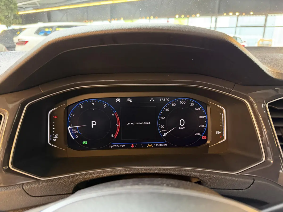 1.5 TSI Sport Business R | Pano | Camera | Keyless |
