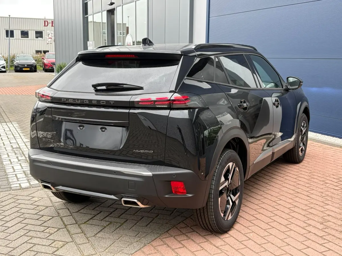 1.2 Hybrid 145 GT - NIEUW UIT VOORRAAD - DIRECT RIJDEN! - VEEL KORTING