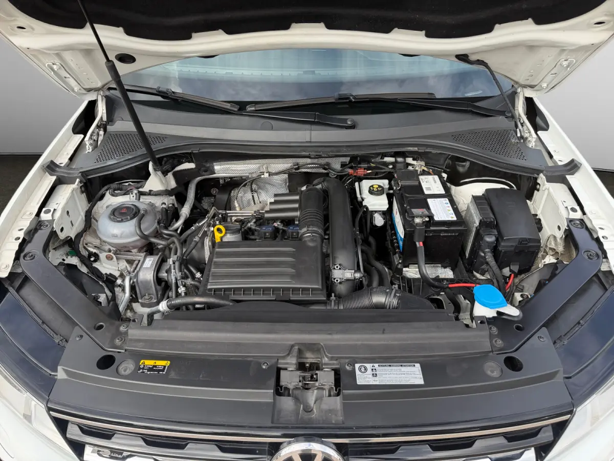 1.4 TSI 175pk R-Line Aut- Panoramadak, Stuur/Stoelverwarming, Virtual Cockpit, Carplay, Android Auto