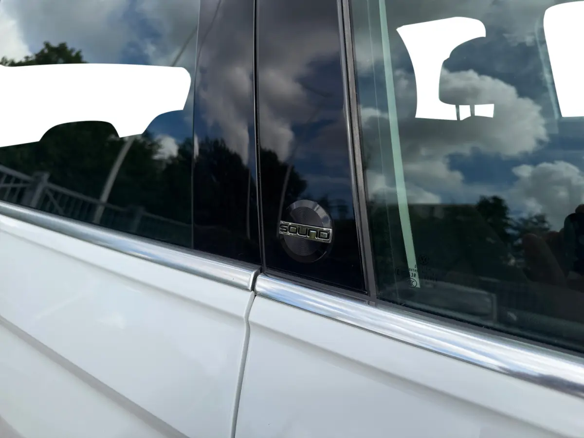 1.4 TSI 175pk R-Line Aut- Panoramadak, Stuur/Stoelverwarming, Virtual Cockpit, Carplay, Android Auto