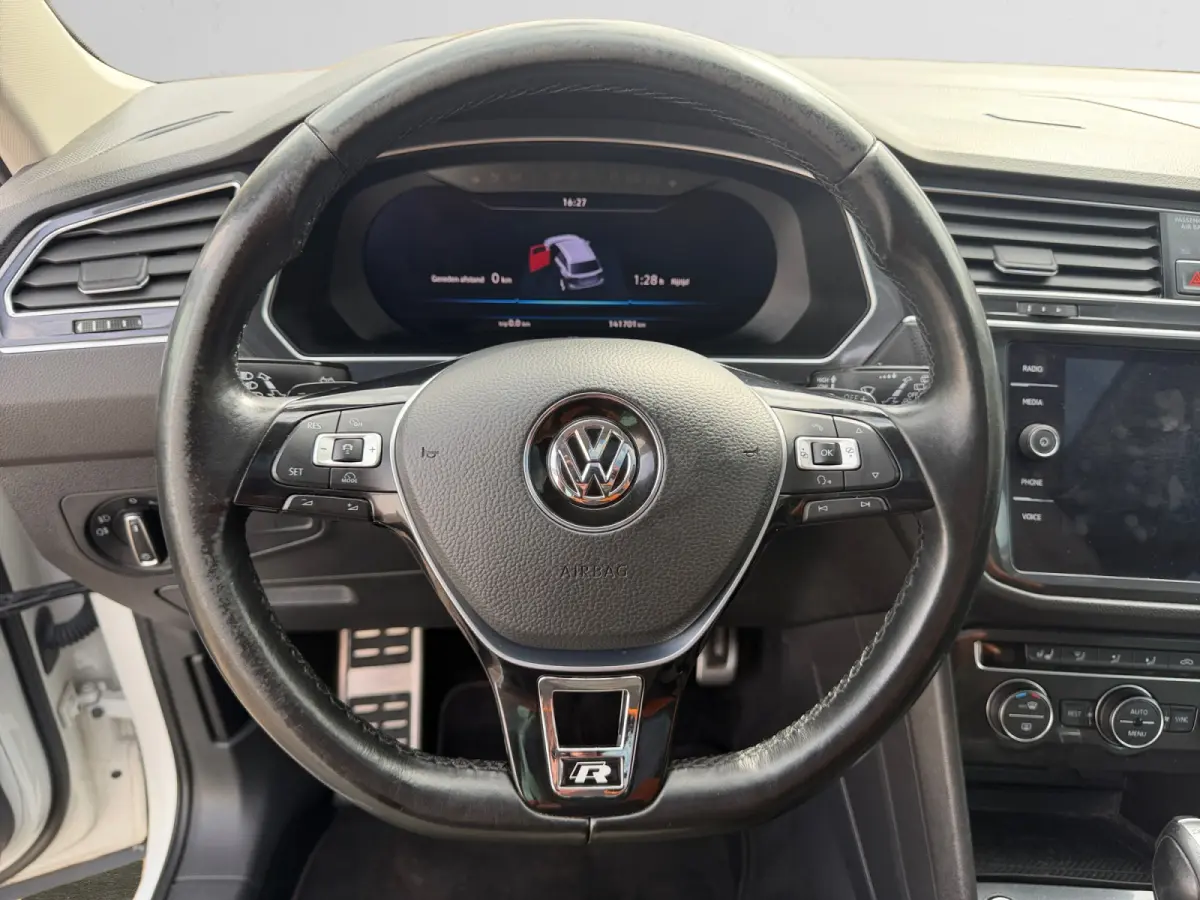 1.4 TSI 175pk R-Line Aut- Panoramadak, Stuur/Stoelverwarming, Virtual Cockpit, Carplay, Android Auto