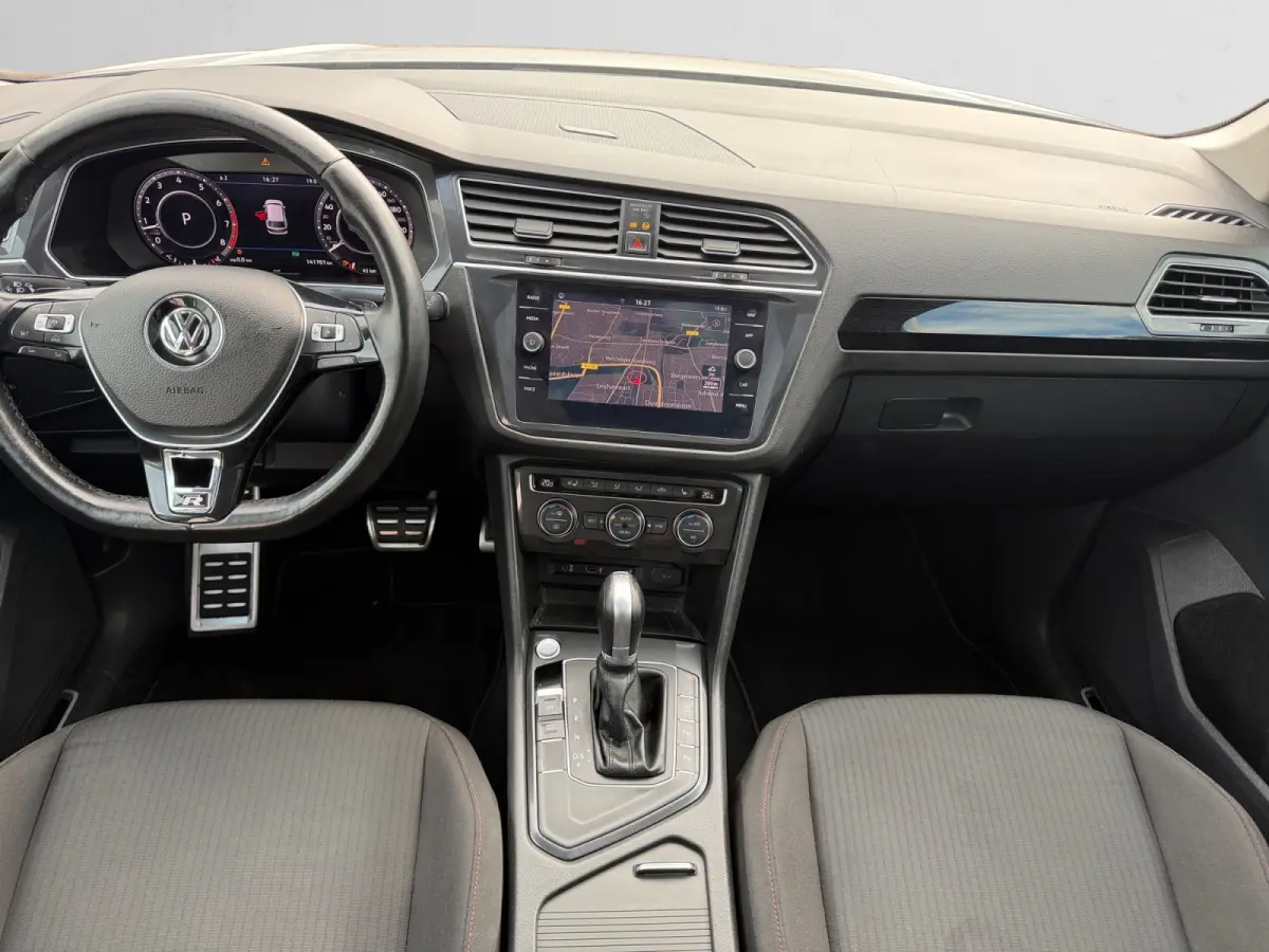 1.4 TSI 175pk R-Line Aut- Panoramadak, Stuur/Stoelverwarming, Virtual Cockpit, Carplay, Android Auto