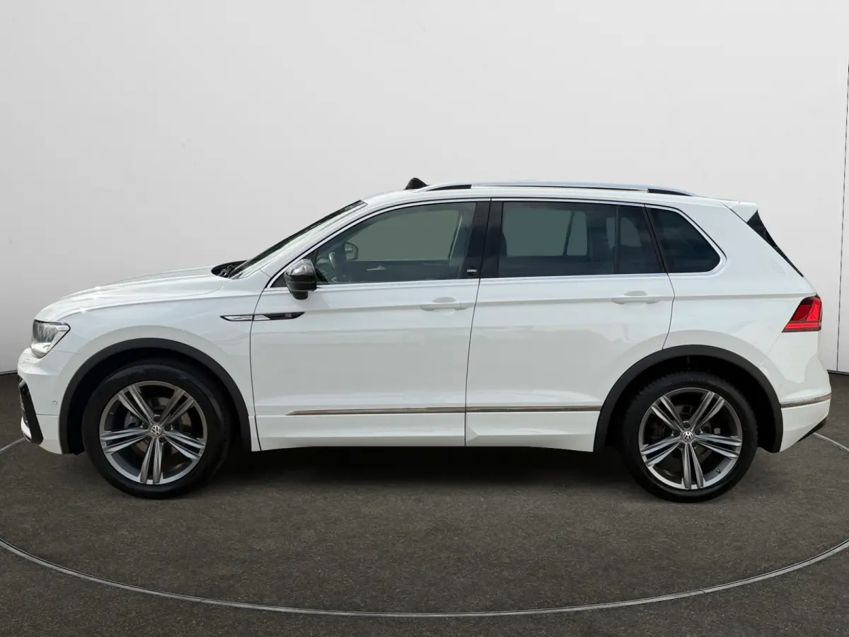 1.4 TSI 175pk R-Line Aut- Panoramadak, Stuur/Stoelverwarming, Virtual Cockpit, Carplay, Android Auto