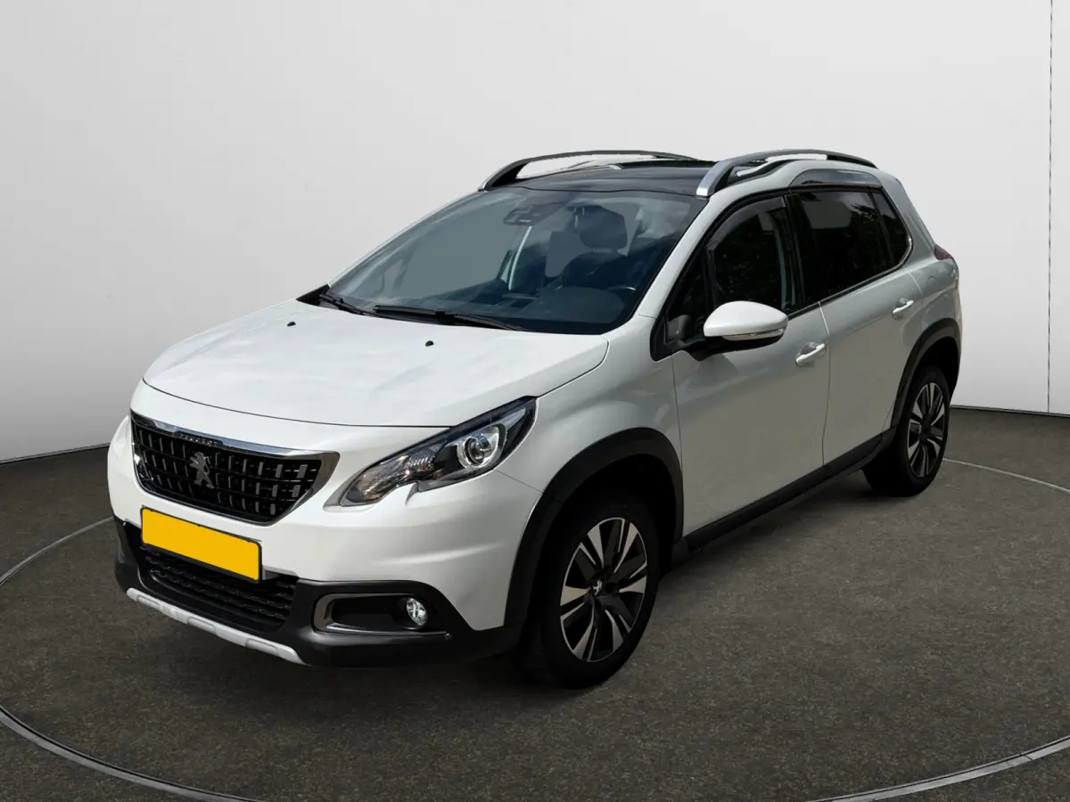 1.2 PureTech Allure Executive- Panoramadak, Leder Interieur, Navigatie, Dynamic Select, Camera
