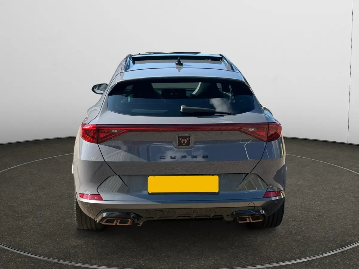 1.4 e-Hybrid 245pk VZ Copper Edition Aut- F1 Start, Panoramadak, Stuur/Stoelverwarming, Sfeerverlichting, IQ Light