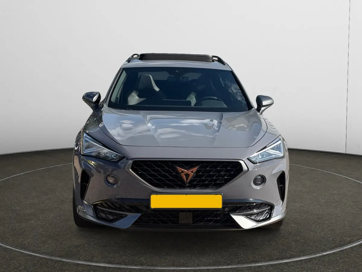1.4 e-Hybrid 245pk VZ Copper Edition Aut- F1 Start, Panoramadak, Stuur/Stoelverwarming, Sfeerverlichting, IQ Light