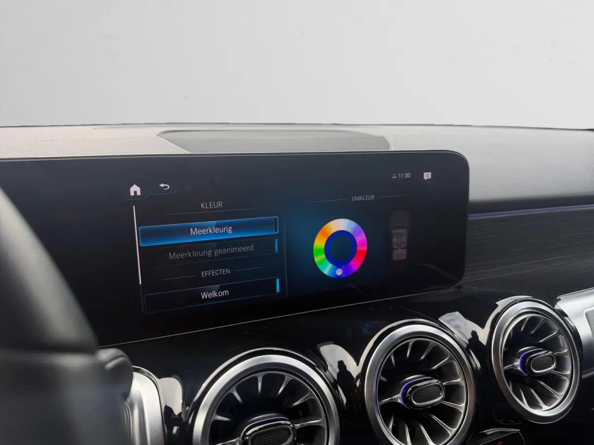 250+ Luxury Line 71 kWh Aut- SOH 99%, Panoramadak, Full Memory, Zit Comfort, 360 Camera
