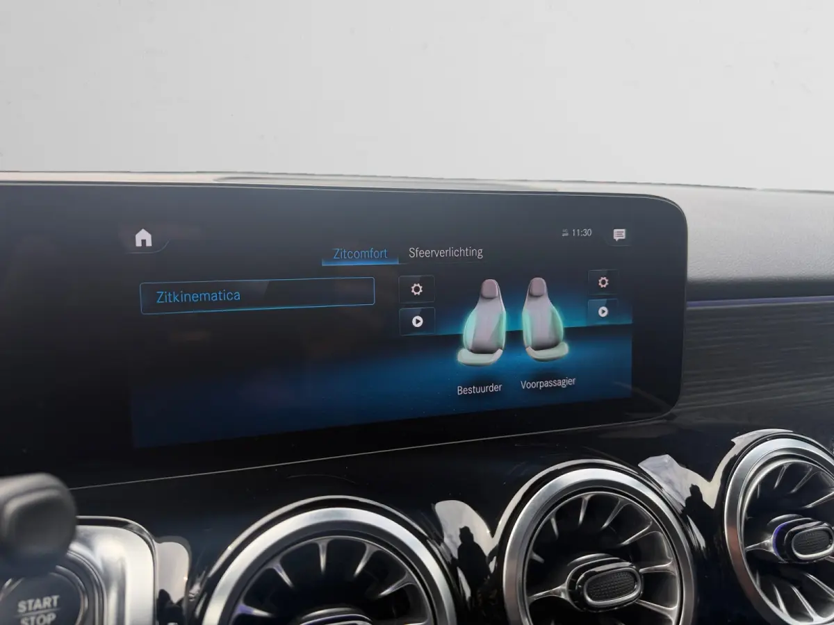 250+ Luxury Line 71 kWh Aut- SOH 99%, Panoramadak, Full Memory, Zit Comfort, 360 Camera