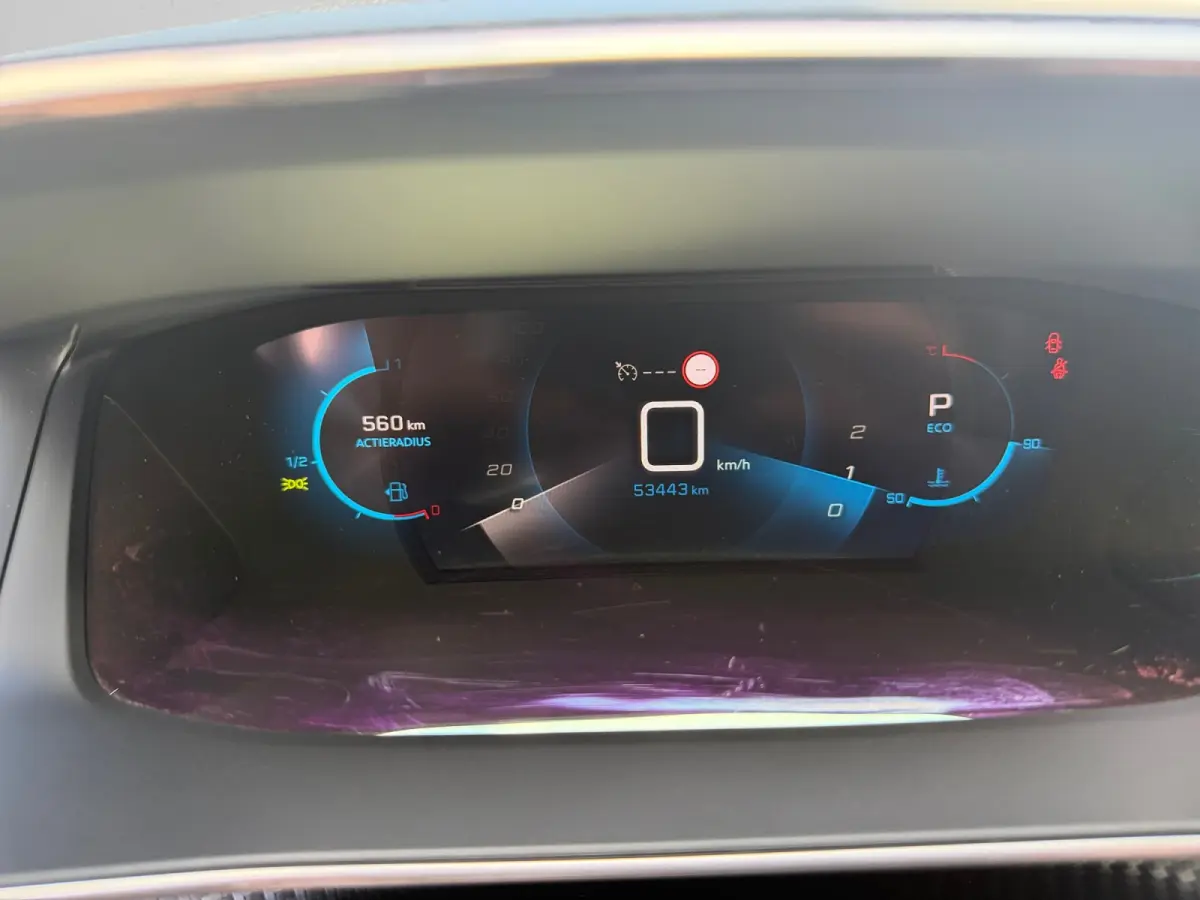 1.2 PureTech Allure Black Pack Aut- 360 Camera, Carplay, Android Auto, Privacy Glass, Xenon Led, Virtual Cockpit
