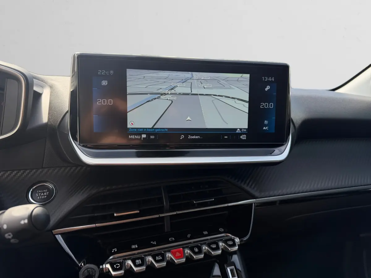 1.2 PureTech Allure Black Pack Aut- 360 Camera, Carplay, Android Auto, Privacy Glass, Xenon Led, Virtual Cockpit