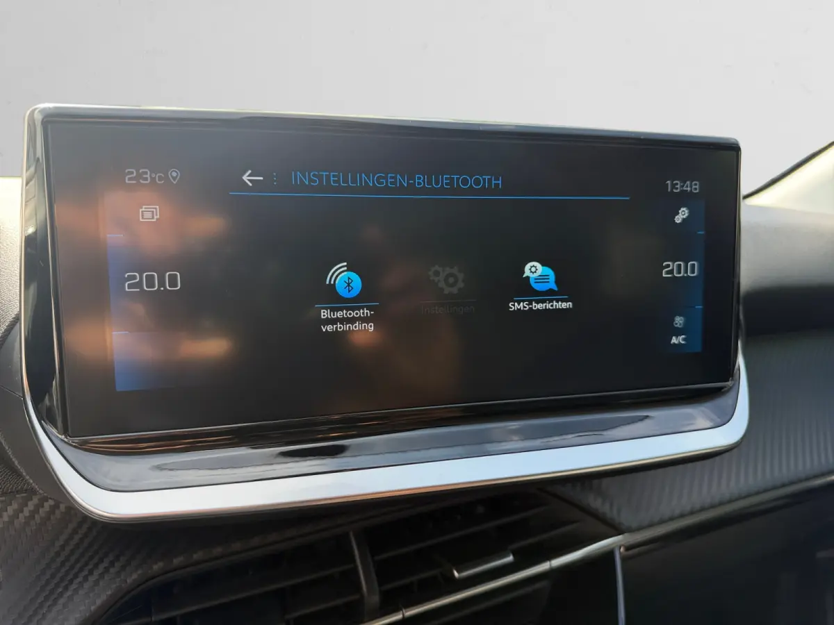 1.2 PureTech Allure Black Pack Aut- 360 Camera, Carplay, Android Auto, Privacy Glass, Xenon Led, Virtual Cockpit