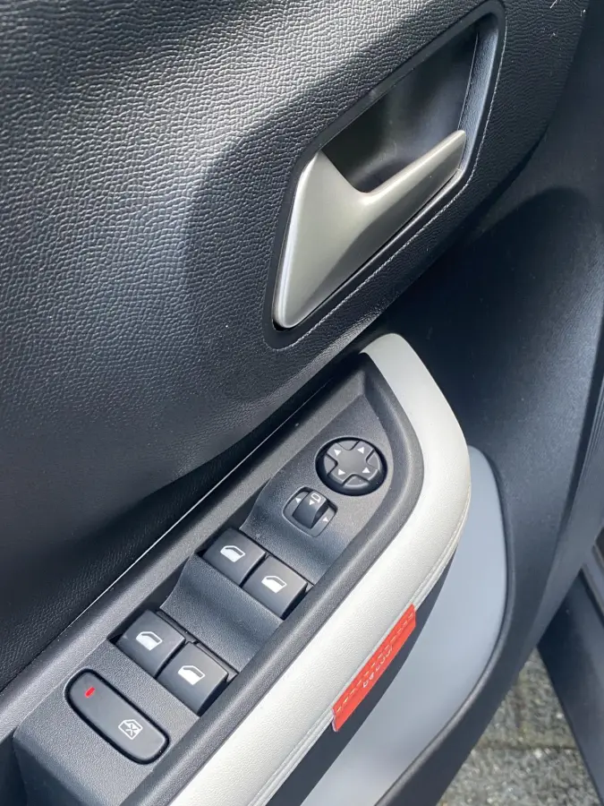 1.2 Hybrid 145pk Max | Navigatie | Camera | Climate control | Apple Carplay en Android Auto