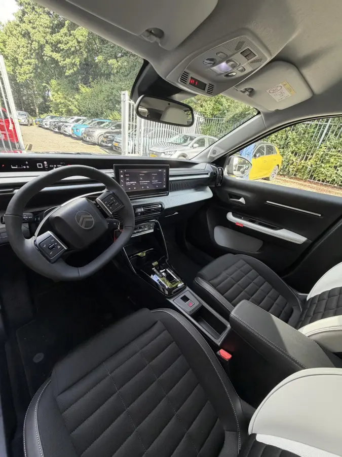 1.2 Hybrid 145pk Max | Navigatie | Camera | Climate control | Apple Carplay en Android Auto