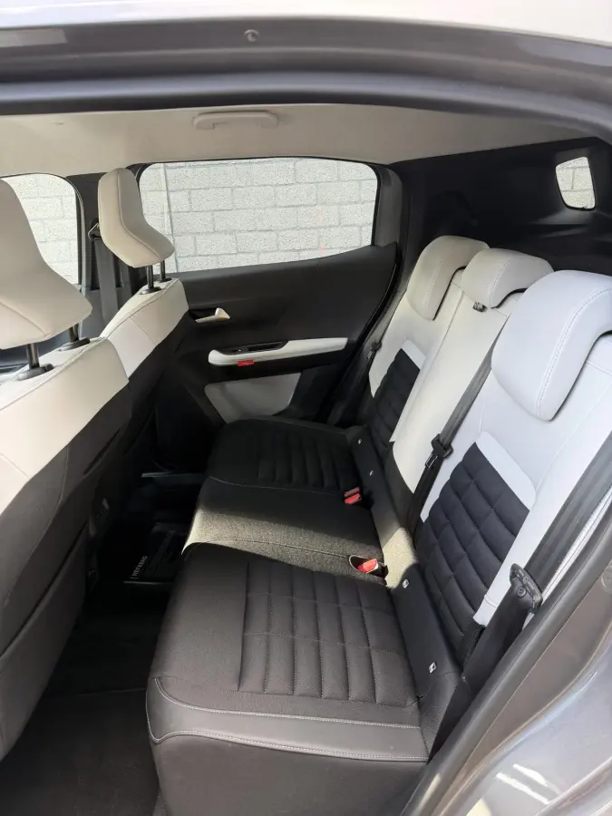 1.2 Hybrid 145pk Max | Navigatie | Camera | Climate control | Apple Carplay en Android Auto