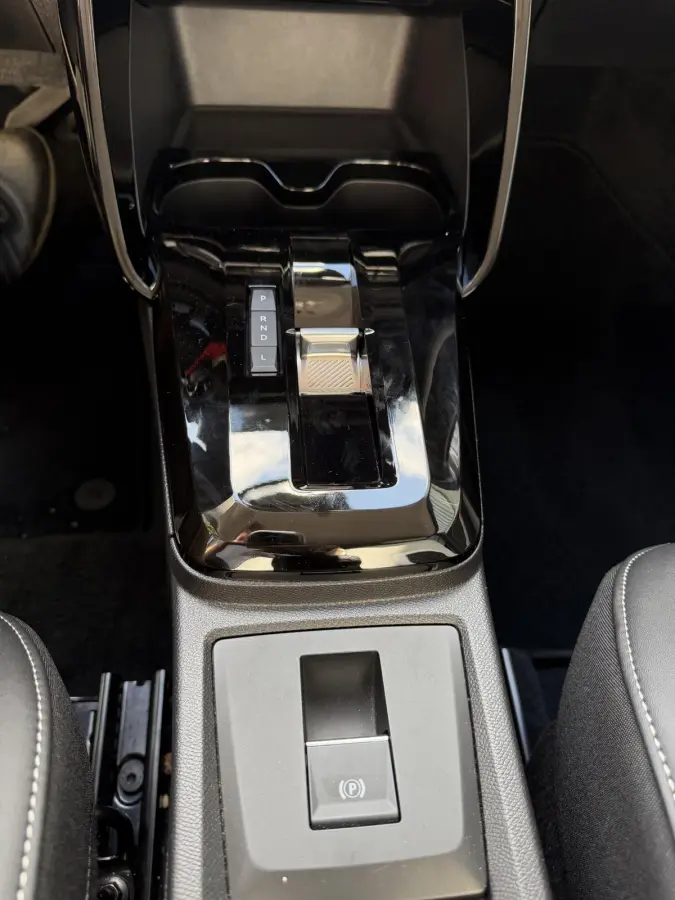 1.2 Hybrid 145pk Max | Navigatie | Camera | Climate control | Apple Carplay en Android Auto