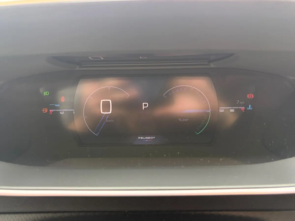 1.2 Hybrid 145 GT - NIEUW UIT VOORRAAD - DIRECT RIJDEN! - VEEL KORTING