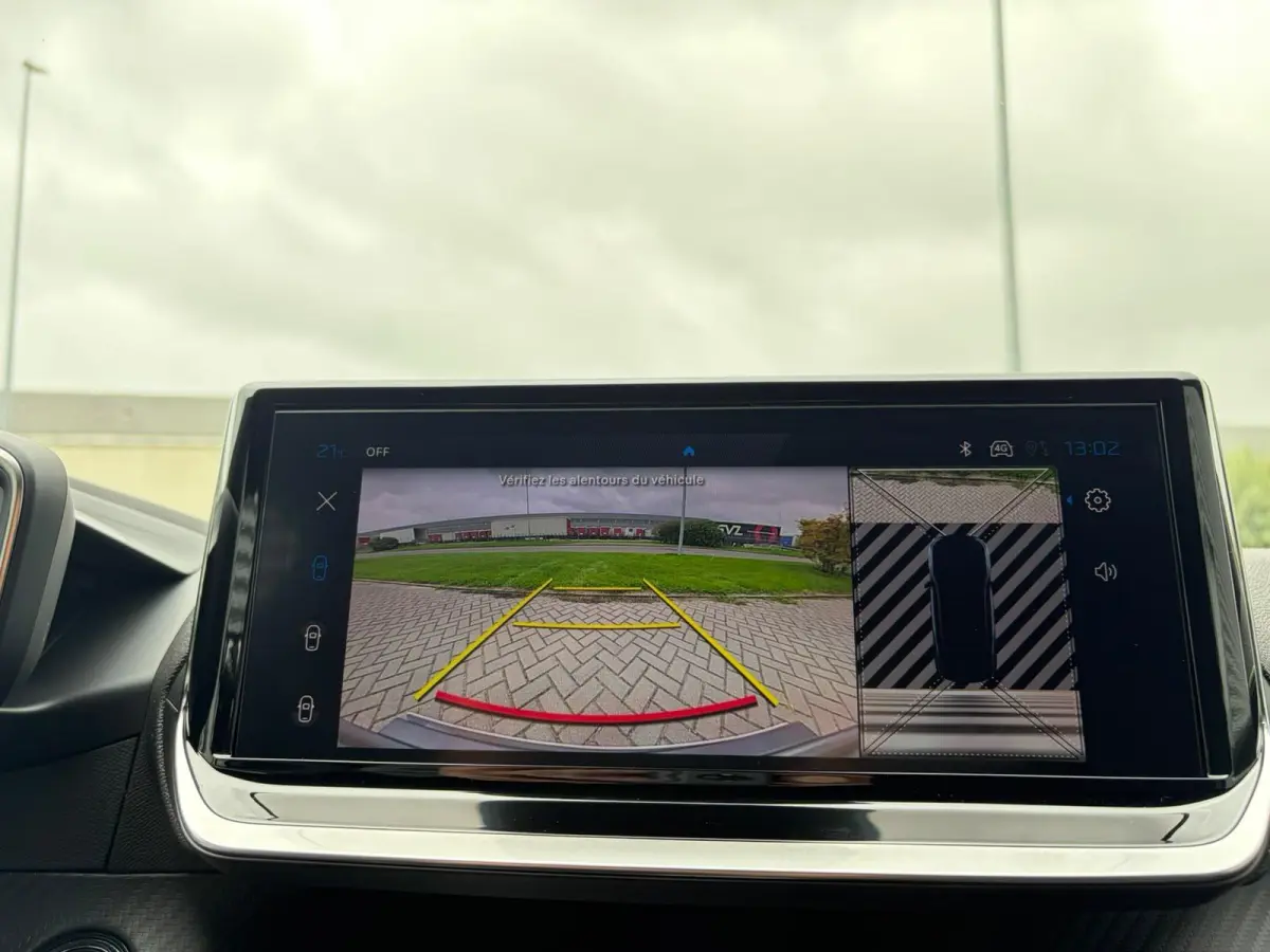 1.2 Hybrid 145 GT - NIEUW UIT VOORRAAD - DIRECT RIJDEN! - VEEL KORTING