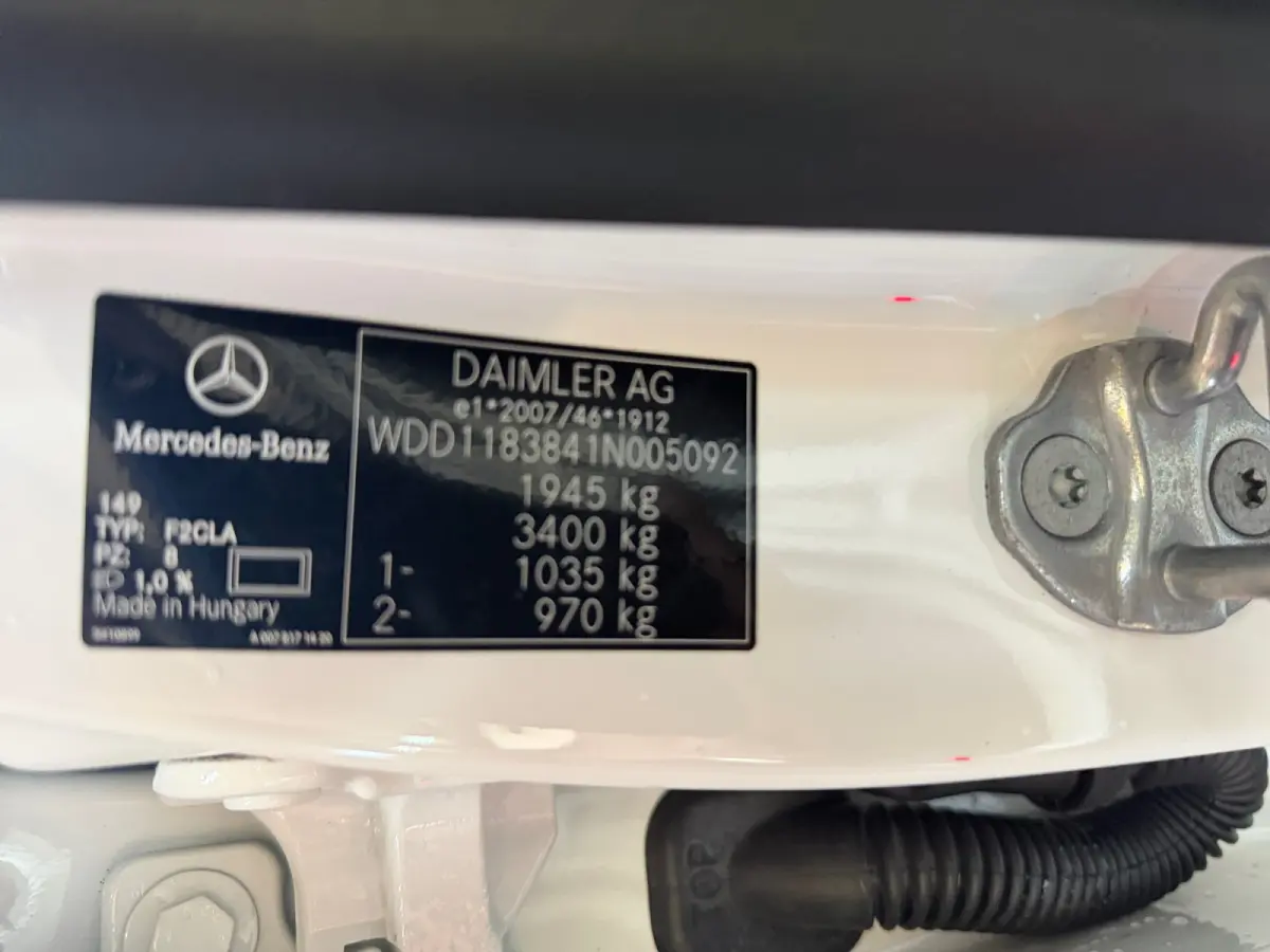 180 Business Solution AMG Aut- Nap 55dkm, Carplay, Android Auto, Xenon Led, Camera, Ada Cruise