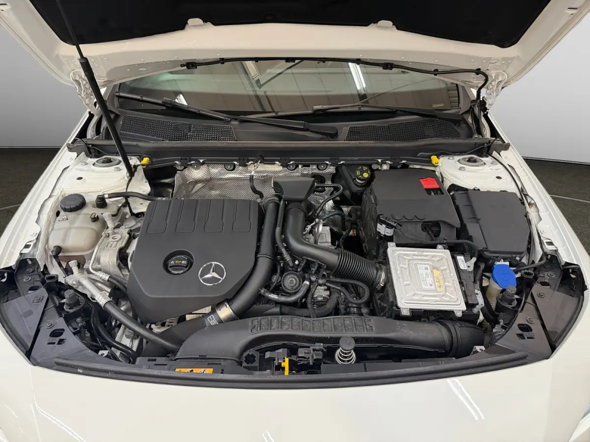 180 Business Solution AMG Aut- Nap 55dkm, Carplay, Android Auto, Xenon Led, Camera, Ada Cruise