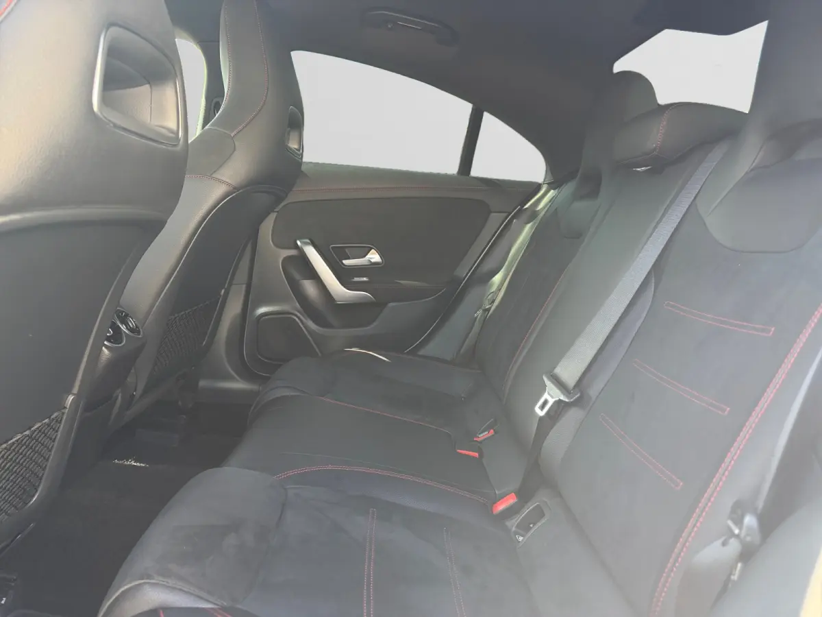 180 Business Solution AMG Aut- Nap 55dkm, Carplay, Android Auto, Xenon Led, Camera, Ada Cruise