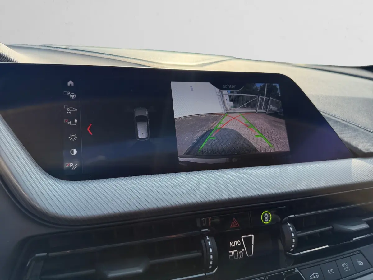 118i M Sport Aut- Panoramadak, Carplay, Android Auto, Sfeerverlichting, Camera, Xenon Led