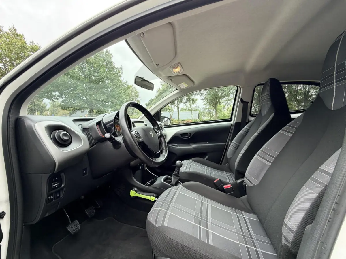 1.0 e-VTi Active | Airco | Camera | 5DRS | Bluetooth | Goed Onderhouden