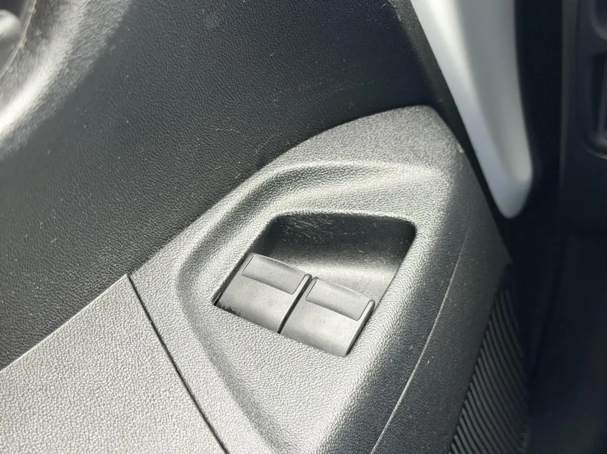 1.0 e-VTi Active | Airco | Camera | 5DRS | Bluetooth | Goed Onderhouden