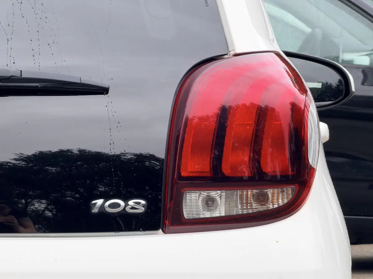 1.0 e-VTi Active | Airco | Camera | 5DRS | Bluetooth | Goed Onderhouden