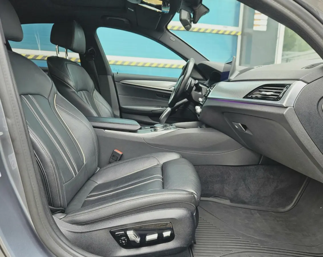 530e 360 Sunroof High Executive M Sport