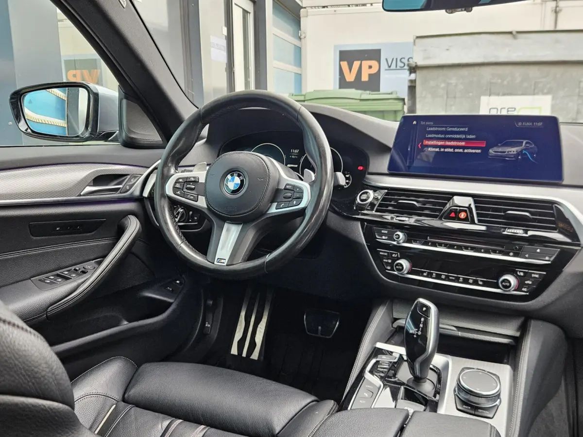 530e 360 Sunroof High Executive M Sport