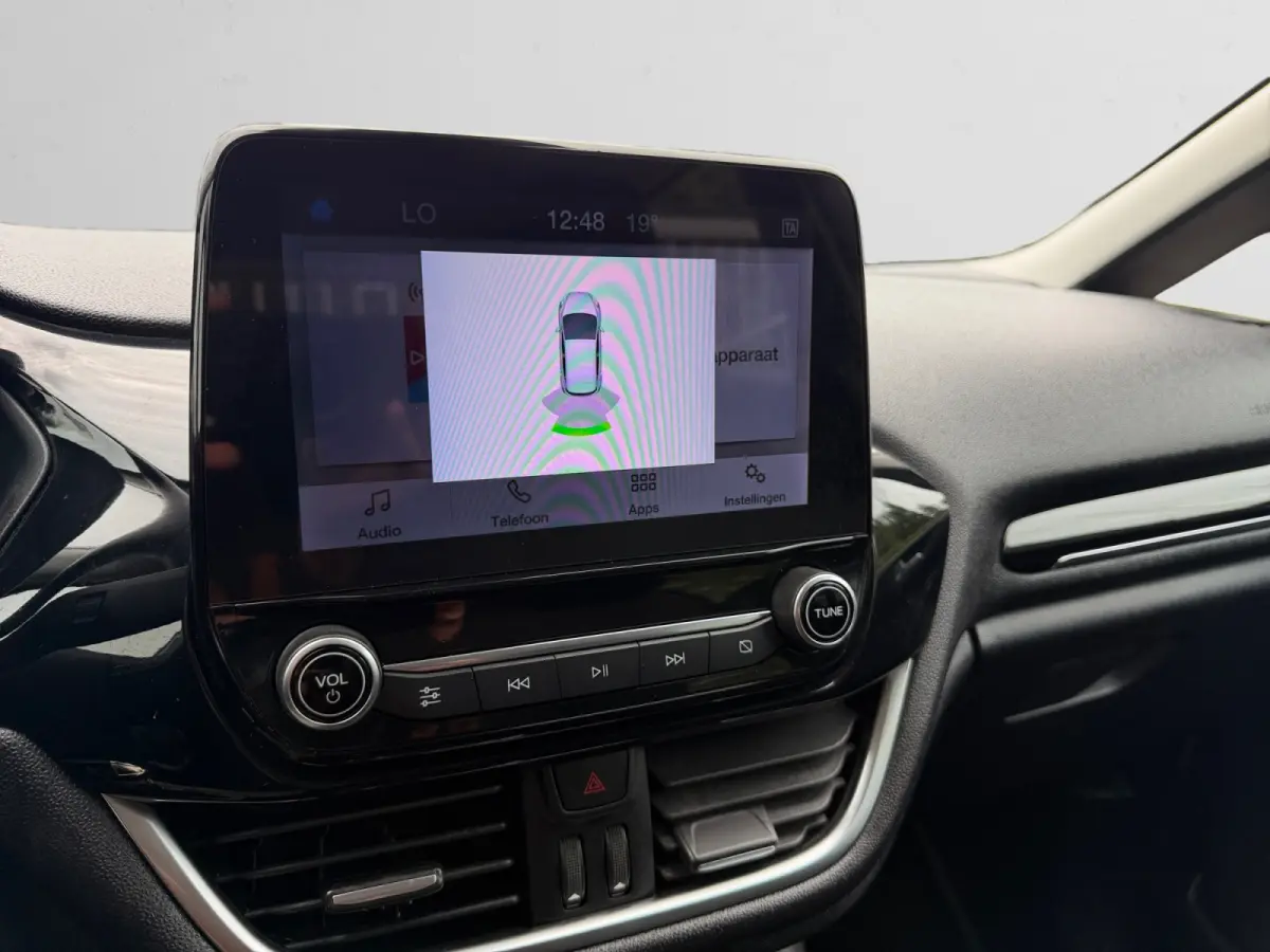 1.0 EcoBoost 124pk Hybrid Titanium- Carplay, Android Auto, Lane Assist, Trafic Sign, Xenon Led, Park Assist,
