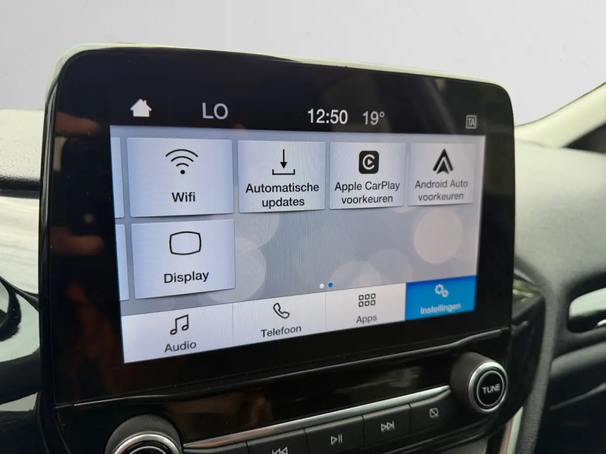 1.0 EcoBoost 124pk Hybrid Titanium- Carplay, Android Auto, Lane Assist, Trafic Sign, Xenon Led, Park Assist,
