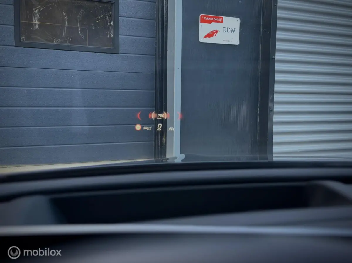 300 e AMG Pano Burmester 3D, Memory, 20inch, BTW Auto