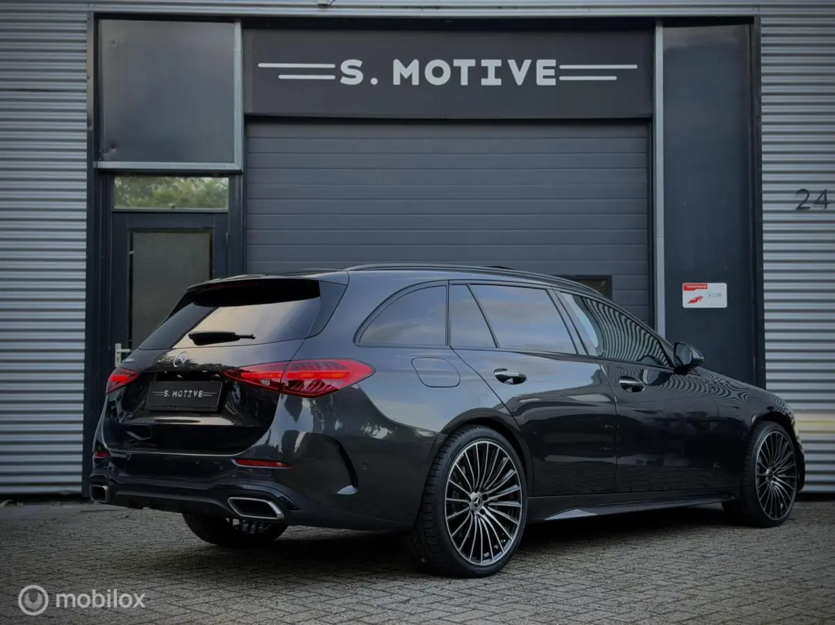 300 e AMG Pano Burmester 3D, Memory, 20inch, BTW Auto