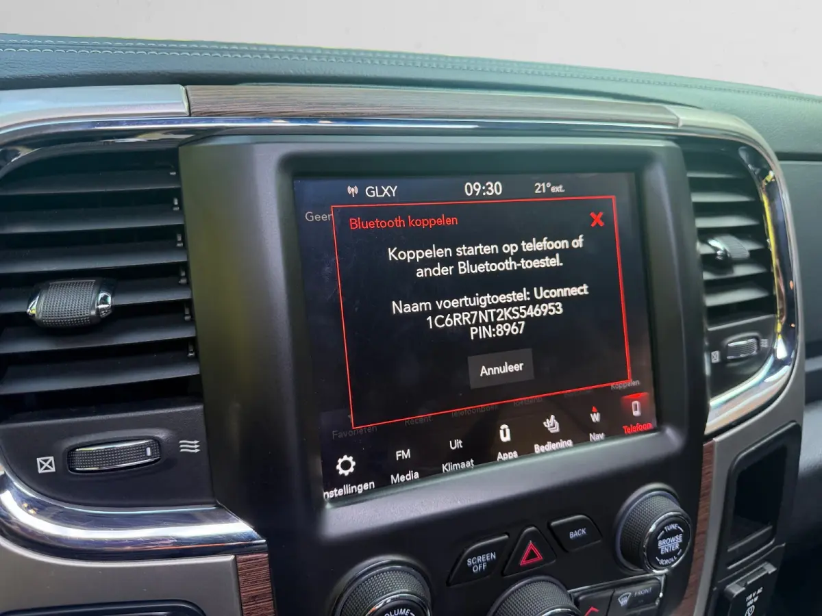 5.7i V8 Hemi 4x4 Crew Cab- LPG Onderbouw, Schuifdak, Stuur/Stoelverwarming, Stoelventilatie, Striping